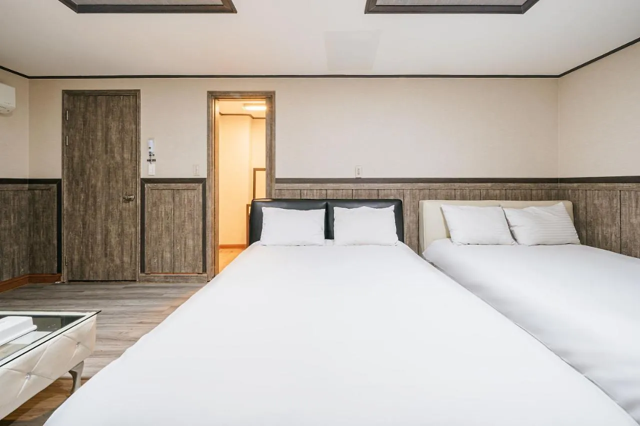 Ξενοδοχείο με κάψουλες Hotel Be Τζέτζου