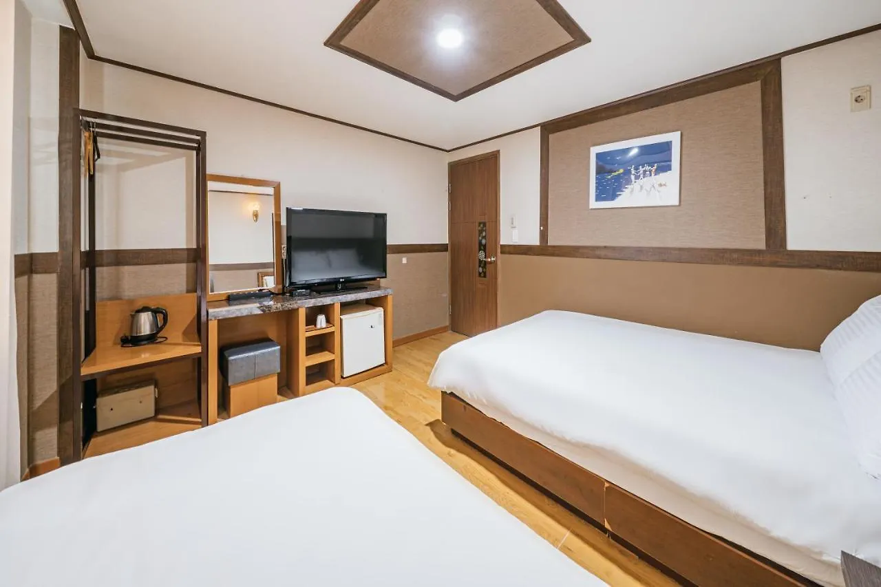 Hotel Be Τζέτζου Νότια Κορέα