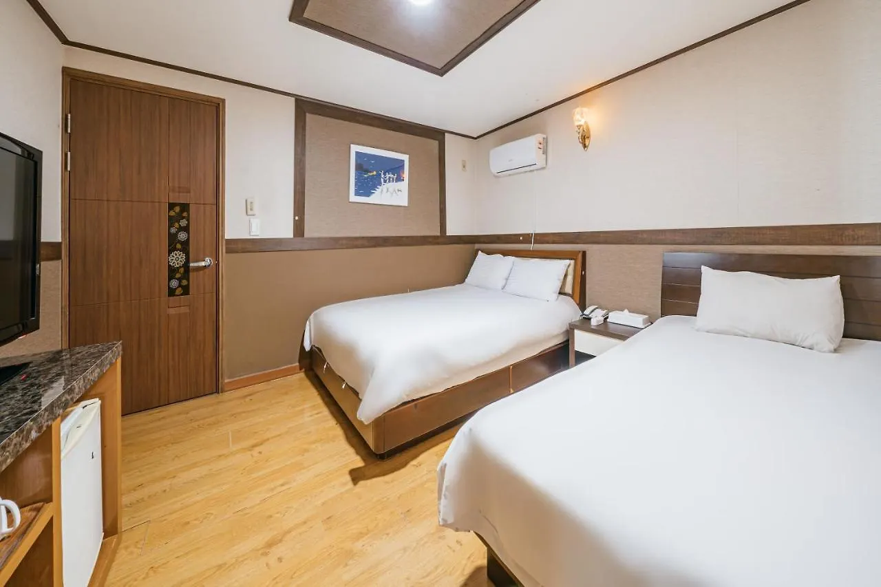 Ξενοδοχείο με κάψουλες Hotel Be Τζέτζου